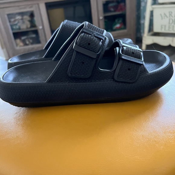 I Cloud sandals - Picture 2 of 4